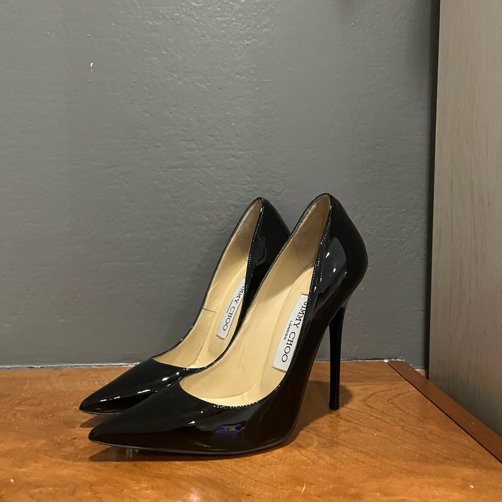 Jimmy Choo Black Patent Leather Pump Heels Size 34.5 EU 4 US